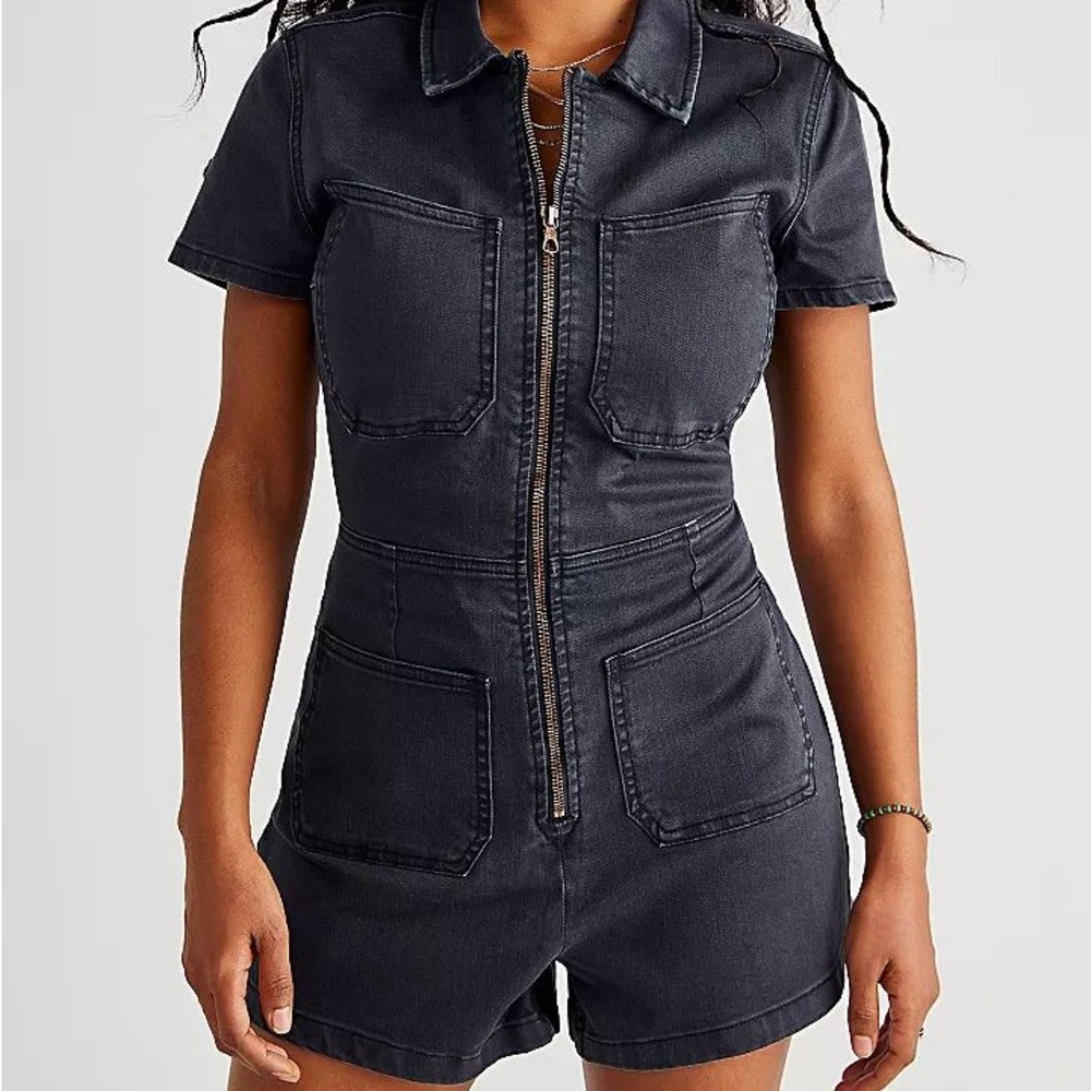 FREE PEOPLE JUMPSUIT SHORTS! BLACK DENIM